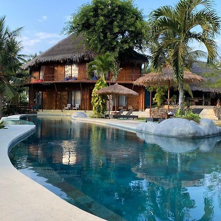 Vila Gading Tree House Batununggul Exteriér fotografie