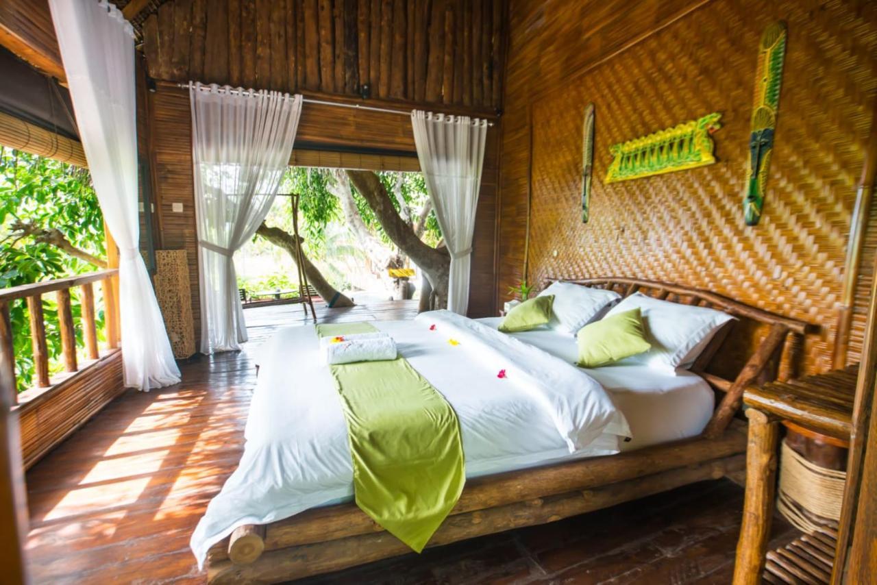 Vila Gading Tree House Batununggul Exteriér fotografie