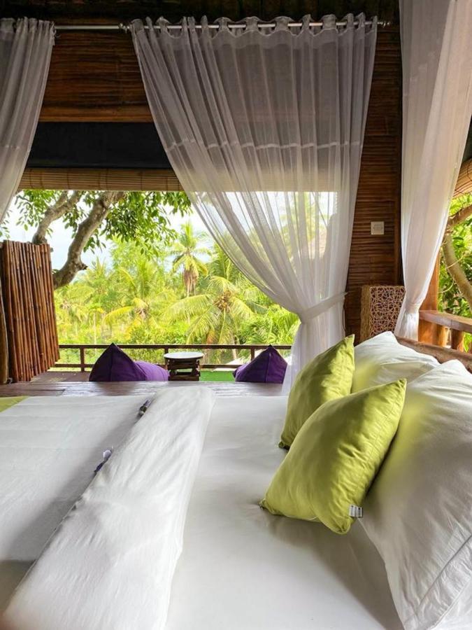 Vila Gading Tree House Batununggul Exteriér fotografie