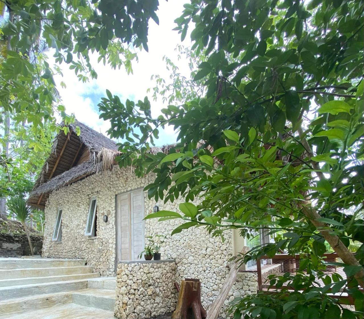 Vila Gading Tree House Batununggul Exteriér fotografie