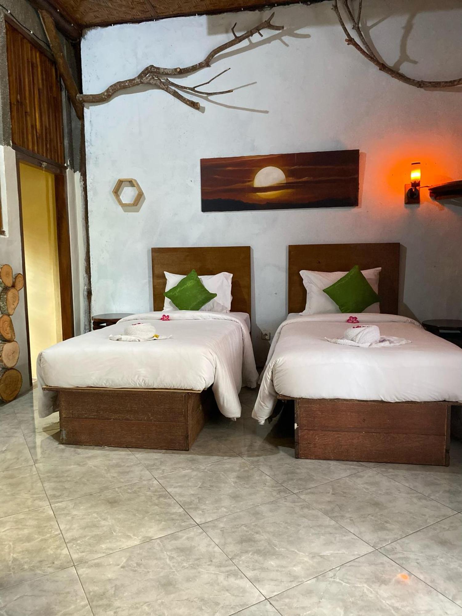 Vila Gading Tree House Batununggul Exteriér fotografie