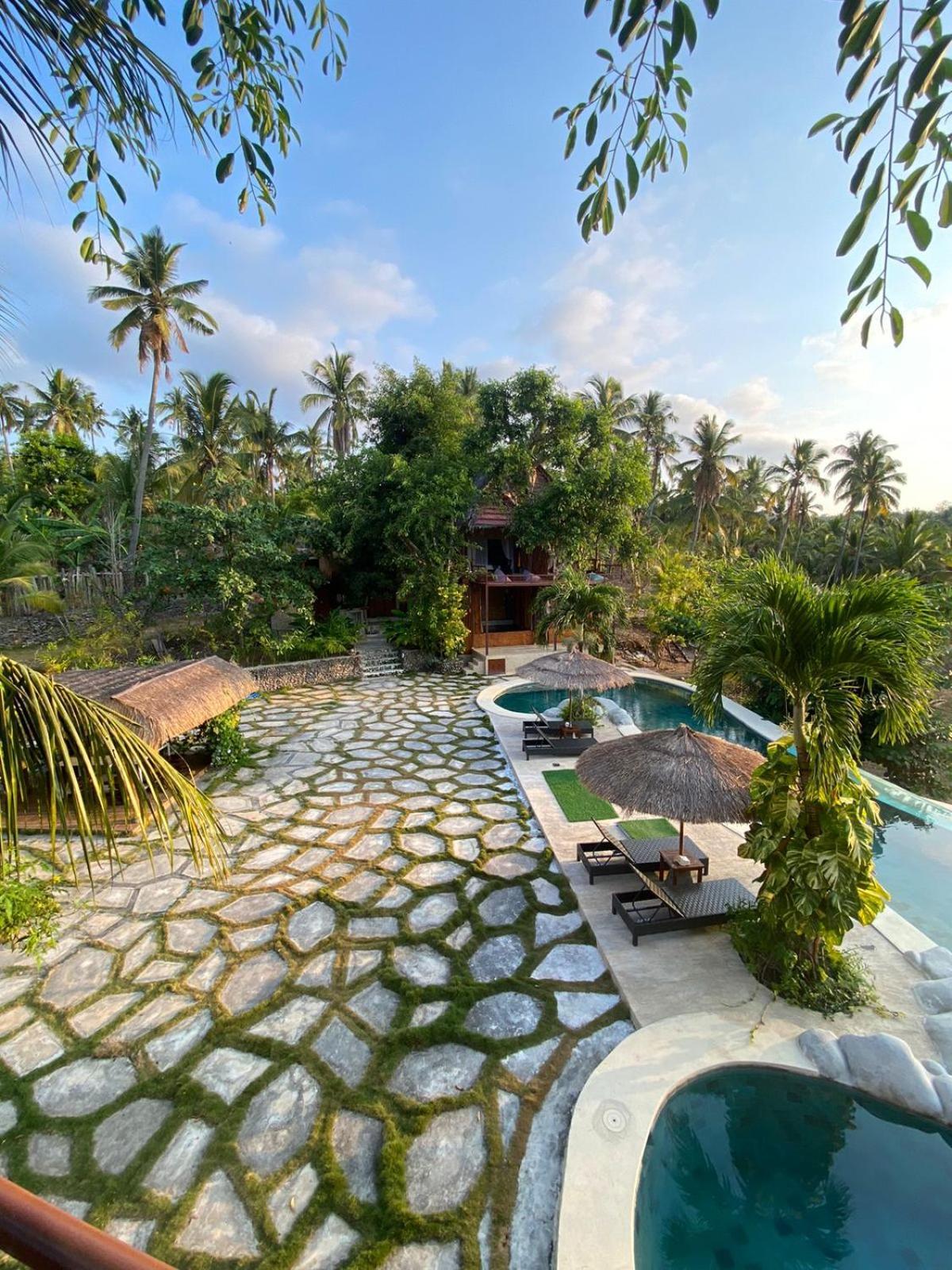 Vila Gading Tree House Batununggul Exteriér fotografie