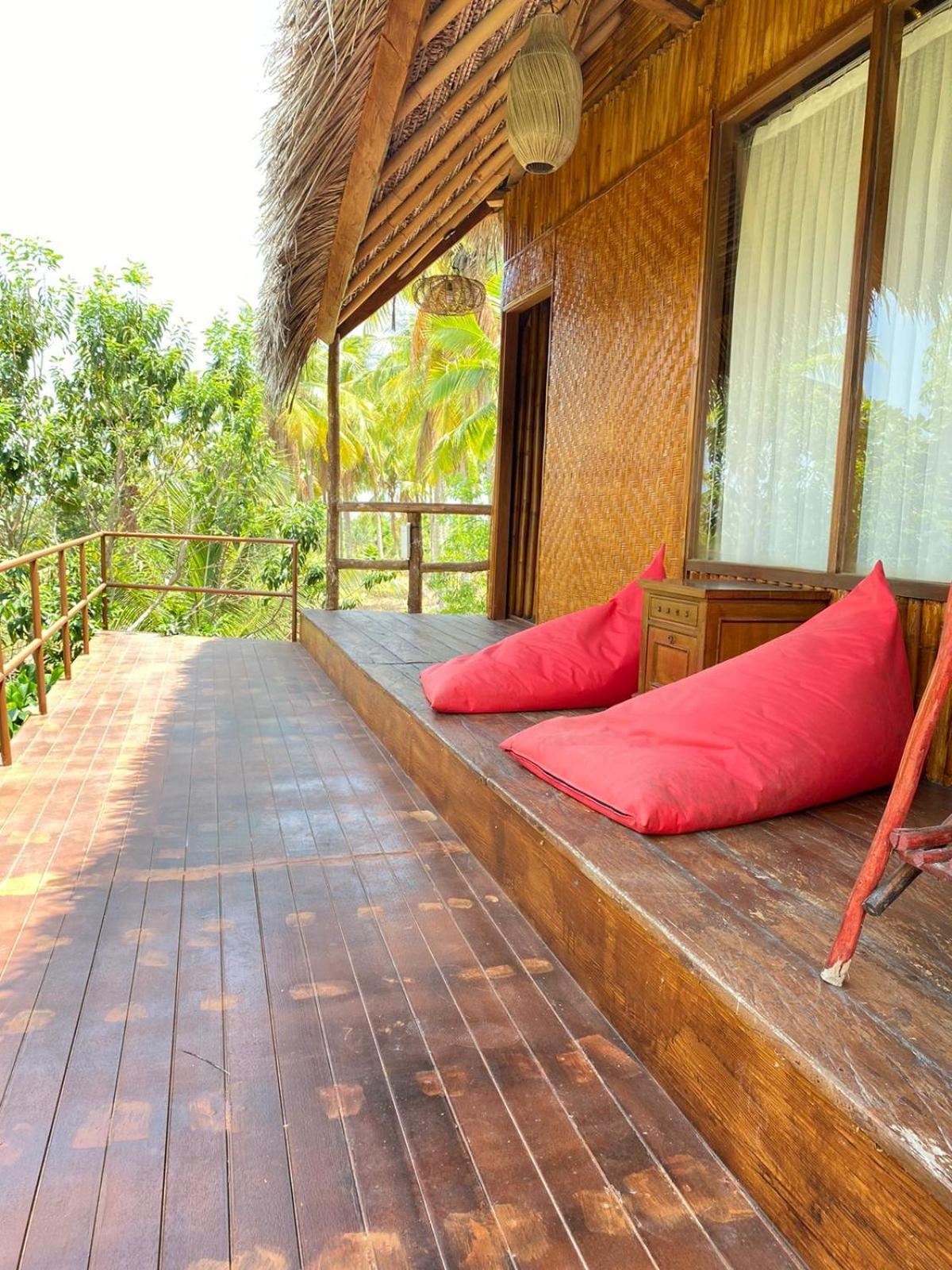 Vila Gading Tree House Batununggul Exteriér fotografie
